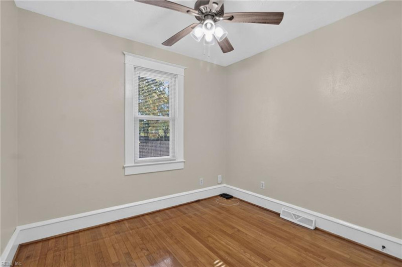 Photo 22 of 28 residential for sale in Hampton virginia