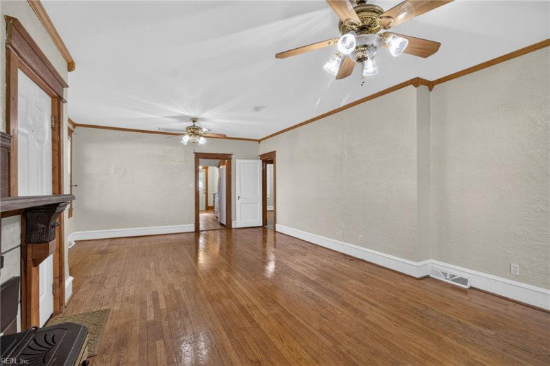 Photo 9 of 28 residential for sale in Hampton virginia