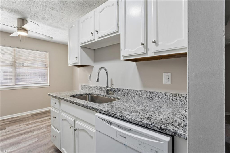 Photo 11 of 30 residential for sale in Newport News virginia