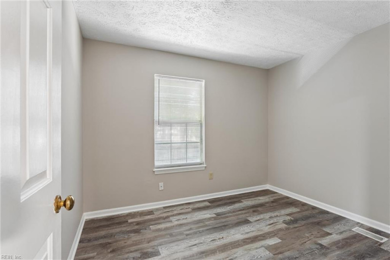 Photo 17 of 30 residential for sale in Newport News virginia