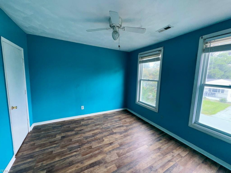 Photo 12 of 15 residential for sale in Portsmouth virginia Photo 12 of 15 residential for sale in Portsmouth virginia