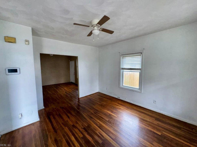 Photo 3 of 15 residential for sale in Portsmouth virginia Photo 3 of 15 residential for sale in Portsmouth virginia