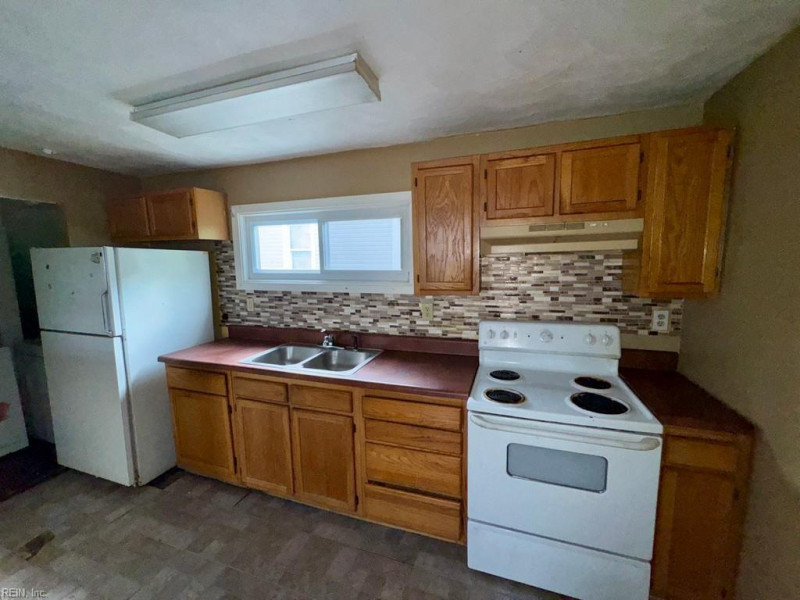 Photo 7 of 15 residential for sale in Portsmouth virginia Photo 7 of 15 residential for sale in Portsmouth virginia