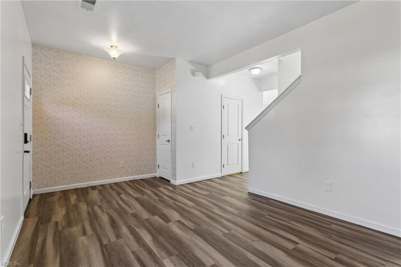 Photo 6 of 45 residential for sale in Newport News virginia Photo 6 of 45 residential for sale in Newport News virginia