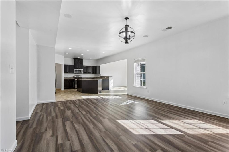 Photo 9 of 45 residential for sale in Newport News virginia Photo 9 of 45 residential for sale in Newport News virginia