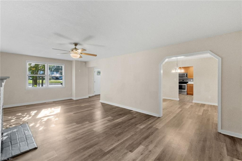 Photo 10 of 49 rental for rent in Chesapeake virginia Photo 10 of 49 rental for rent in Chesapeake virginia