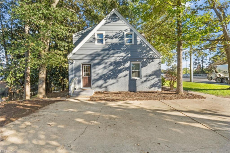 Photo 5 of 49 rental for rent in Chesapeake virginia Photo 5 of 49 rental for rent in Chesapeake virginia
