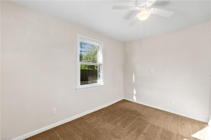 Photo 7 of 49 rental for rent in Chesapeake virginia Photo 7 of 49 rental for rent in Chesapeake virginia