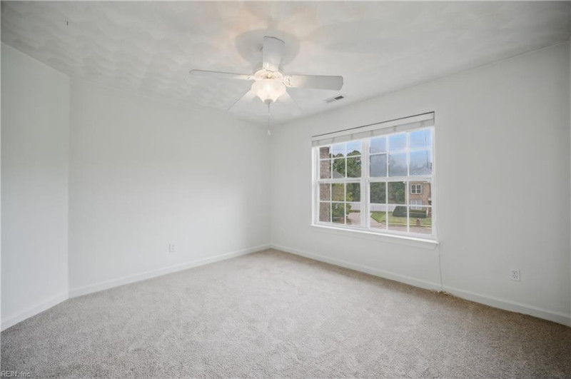 Photo 32 of 49 residential for sale in Chesapeake virginia