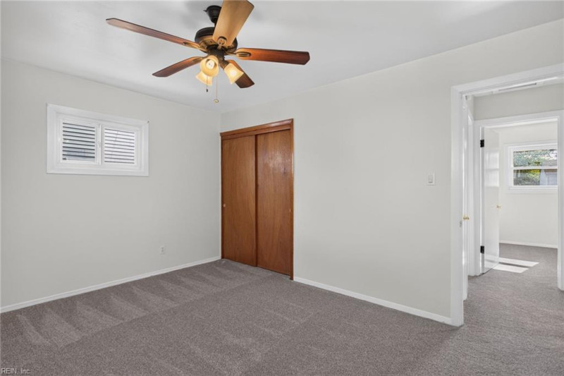 Photo 18 of 26 residential for sale in Norfolk virginia