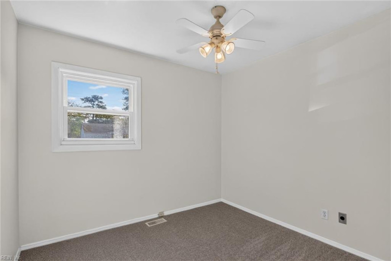 Photo 19 of 26 residential for sale in Norfolk virginia