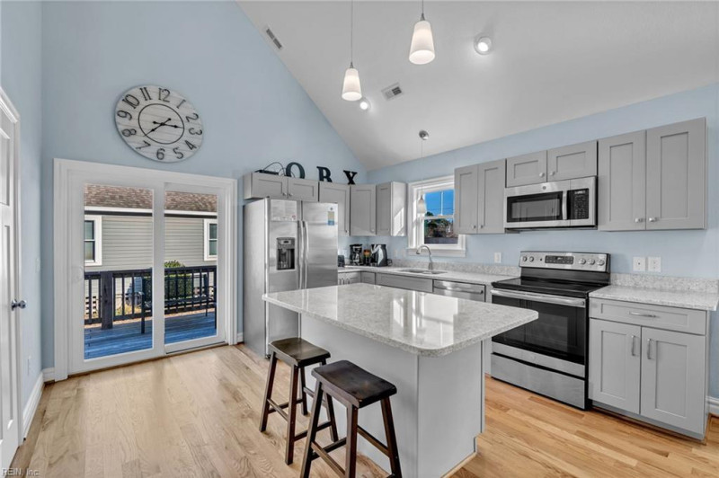 Photo 16 of 40 residential for sale in Currituck County virginia