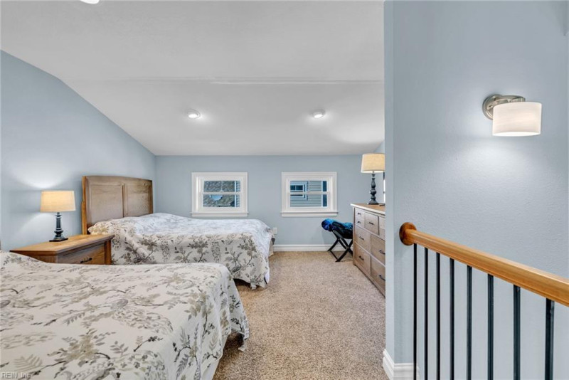 Photo 28 of 40 residential for sale in Currituck County virginia