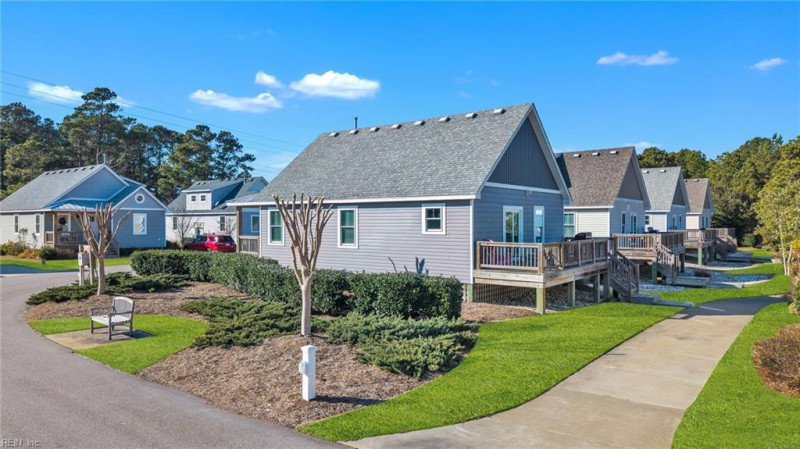 Photo 34 of 40 residential for sale in Currituck County virginia
