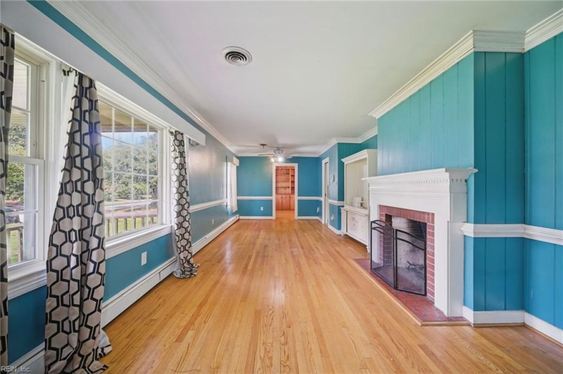 Photo 4 of 23 residential for sale in Suffolk virginia Photo 4 of 23 residential for sale in Suffolk virginia
