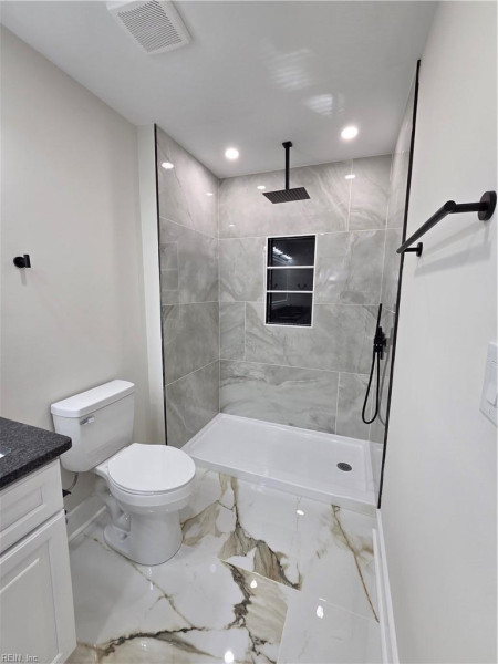Photo 19 of 30 residential for sale in Hampton virginia