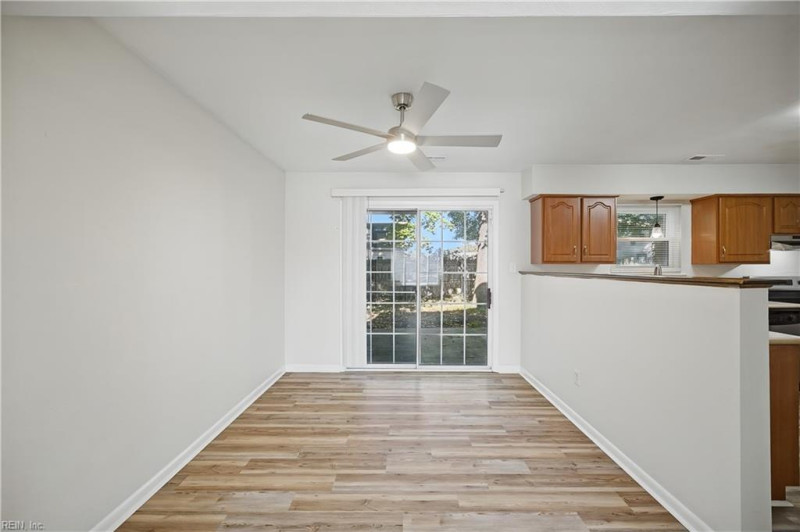 Photo 16 of 47 residential for sale in Hampton virginia