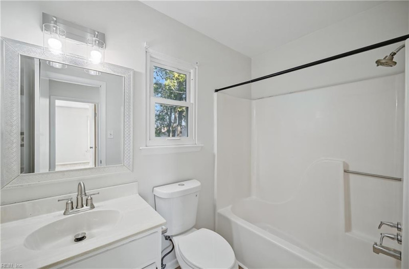 Photo 27 of 47 residential for sale in Hampton virginia