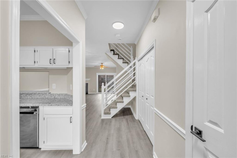Photo 7 of 50 residential for sale in Chesapeake virginia Photo 7 of 50 residential for sale in Chesapeake virginia