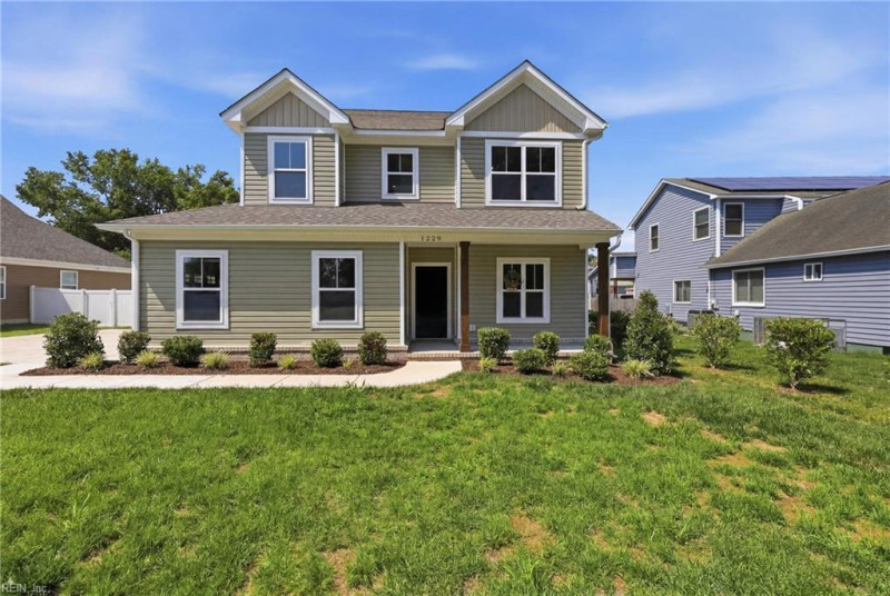 Photo 2 of 48 residential for sale in Chesapeake virginia