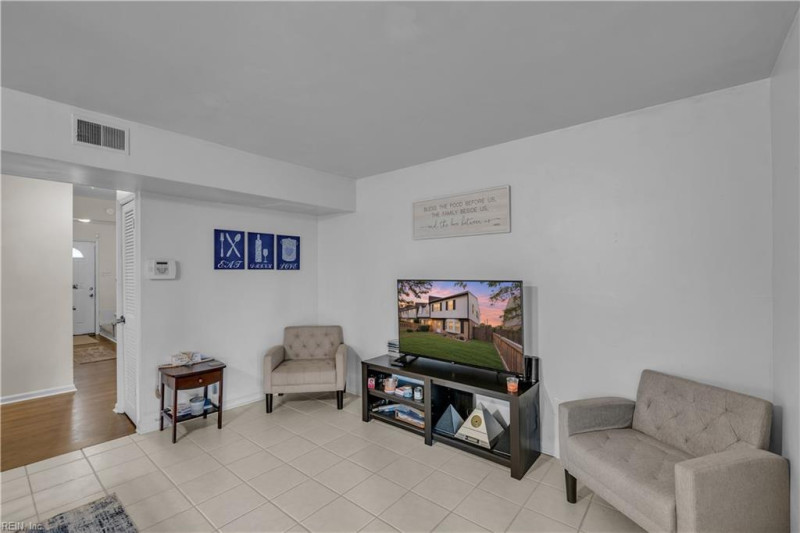 Photo 16 of 36 residential for sale in Norfolk virginia