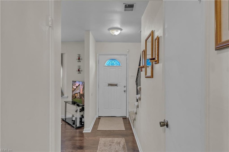 Photo 21 of 36 residential for sale in Norfolk virginia