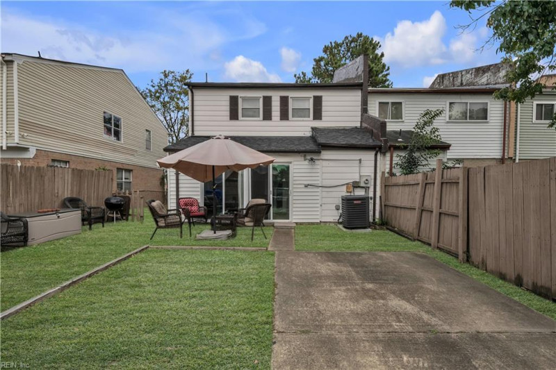 Photo 5 of 36 residential for sale in Norfolk virginia