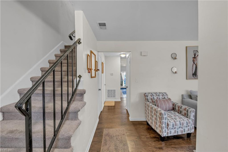Photo 7 of 36 residential for sale in Norfolk virginia