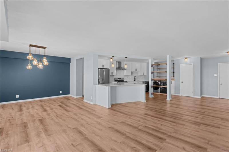 Photo 12 of 48 residential for sale in Alexandria C virginia