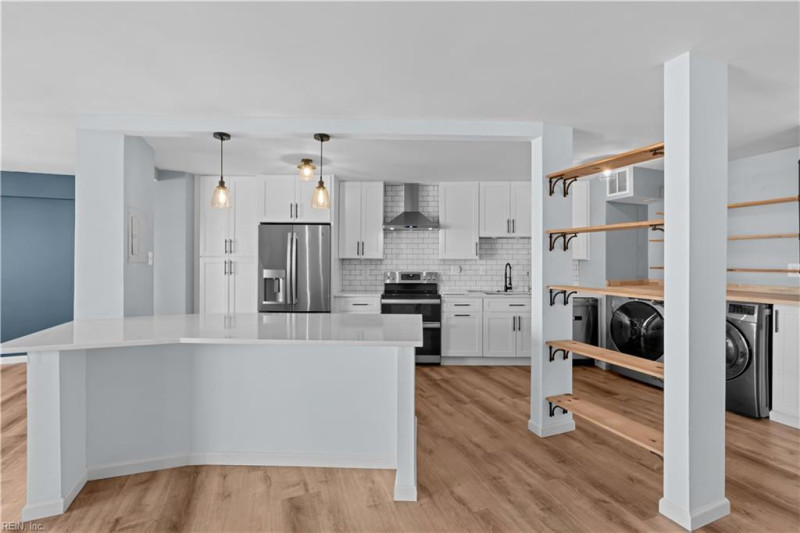 Photo 18 of 48 residential for sale in Alexandria C virginia