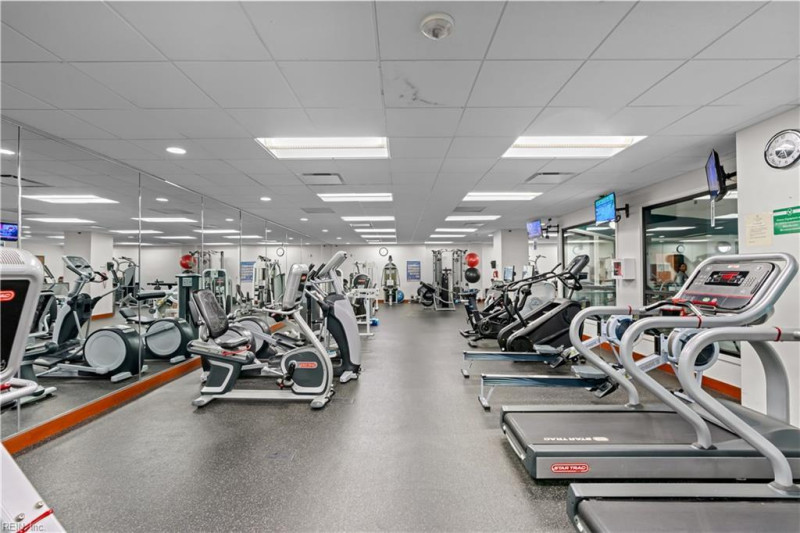 Photo 38 of 48 residential for sale in Alexandria C virginia
