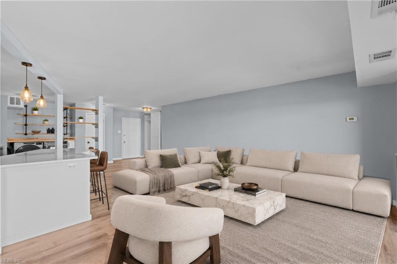Photo 9 of 48 residential for sale in Alexandria C virginia