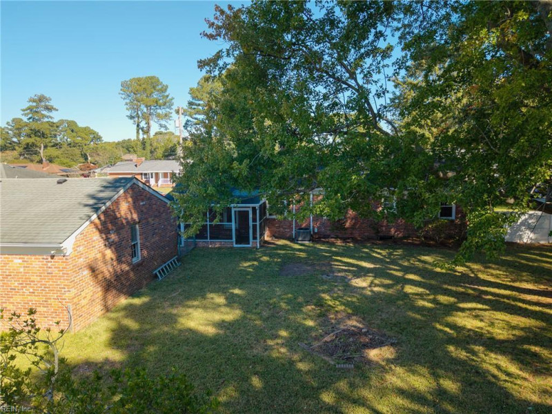 Photo 30 of 34 residential for sale in Chesapeake virginia