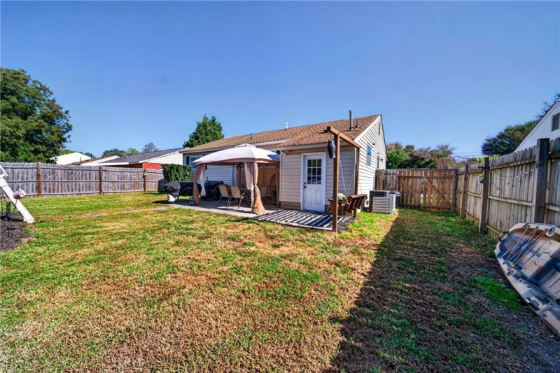 Photo 21 of 28 residential for sale in Hampton virginia