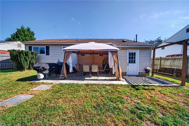 Photo 22 of 28 residential for sale in Hampton virginia