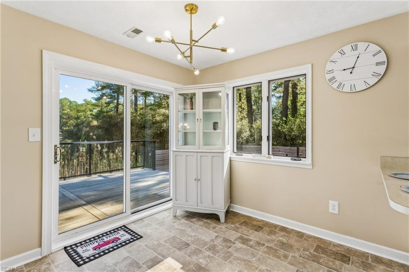 Photo 18 of 46 residential for sale in Poquoson virginia