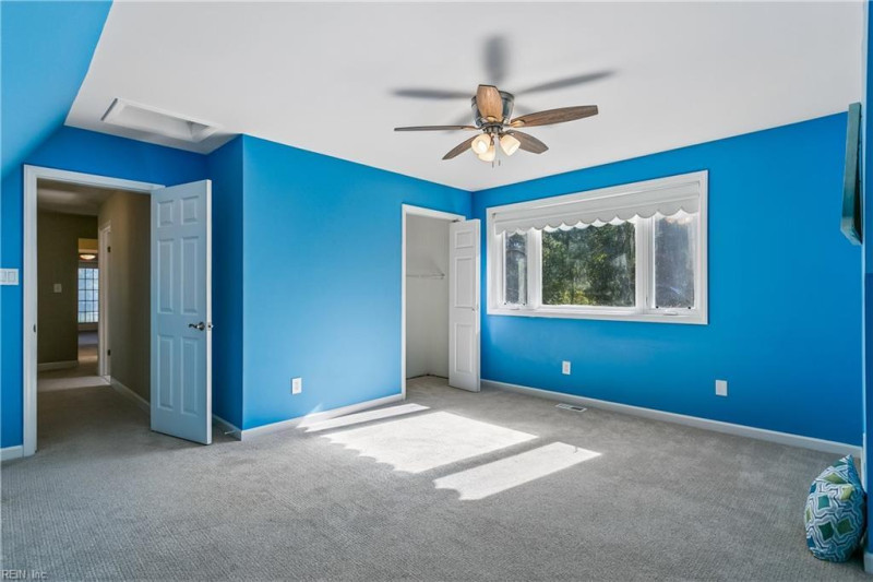 Photo 33 of 46 residential for sale in Poquoson virginia