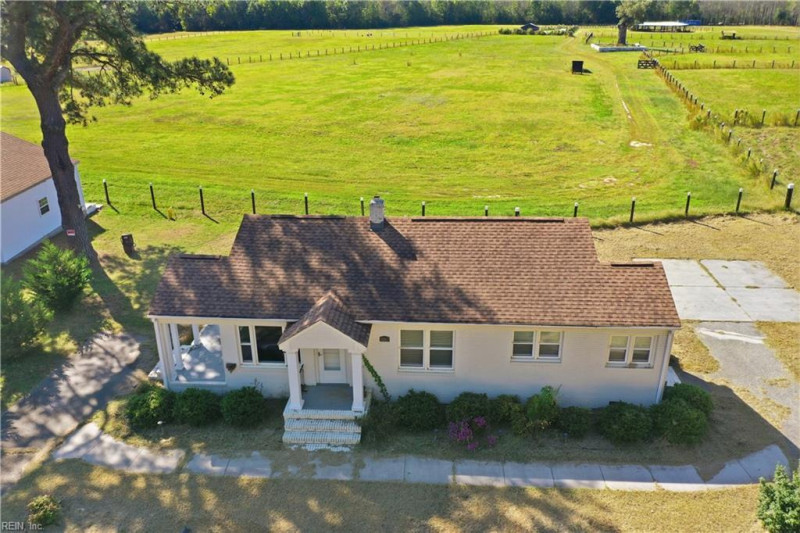 Photo 28 of 34 residential for sale in Suffolk virginia