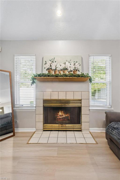 Photo 9 of 33 residential for sale in Newport News virginia