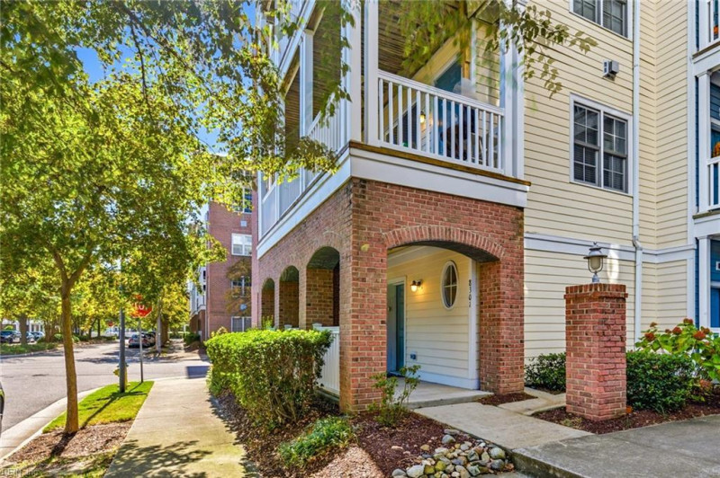 Photo 31 of 45 residential for sale in Norfolk virginia