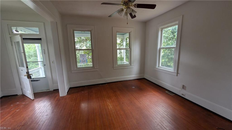 Photo 10 of 14 residential for sale in Hampton virginia