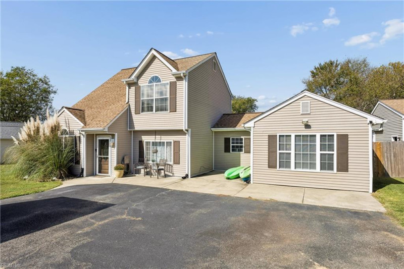 Photo 1 of 48 residential for sale in Gloucester County virginia