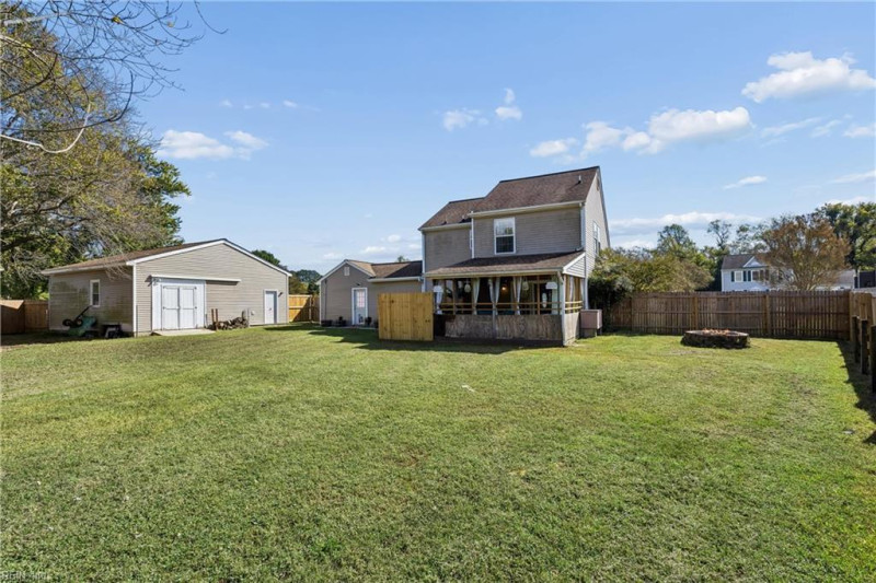 Photo 40 of 48 residential for sale in Gloucester County virginia