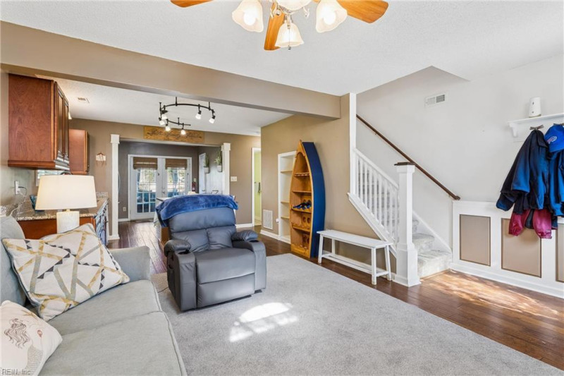 Photo 5 of 48 residential for sale in Gloucester County virginia