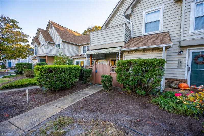 Photo 30 of 34 residential for sale in Chesapeake virginia