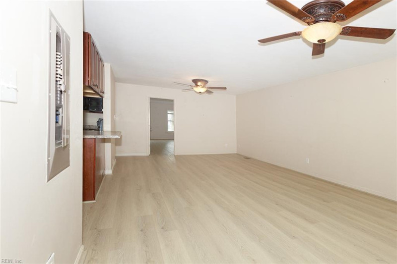 Photo 20 of 30 residential for sale in Poquoson virginia