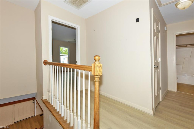 Photo 22 of 30 residential for sale in Poquoson virginia