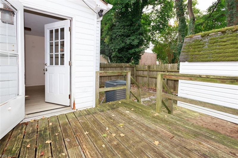 Photo 29 of 30 residential for sale in Poquoson virginia
