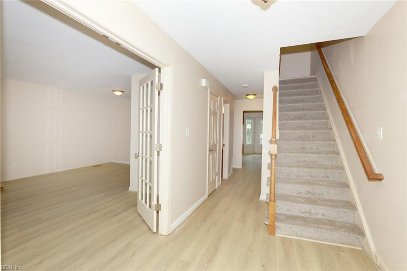 Photo 5 of 30 residential for sale in Poquoson virginia