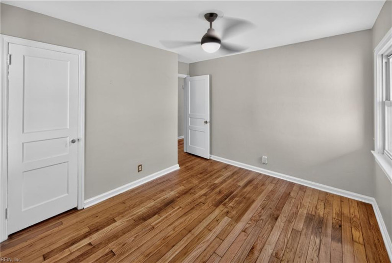 Photo 16 of 26 residential for sale in Norfolk virginia